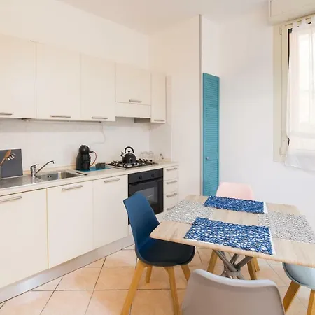 A La Maison *