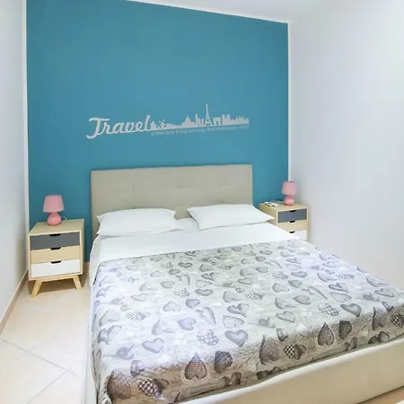 بيت للعطل A La Maison سانريمو